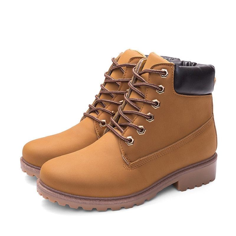 Bota Feminina de Inverno Cano Curto Marrom - Corradini